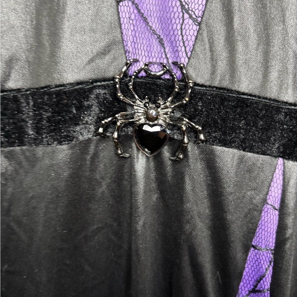 Spirit Halloween Girl’s Spider Sorceress Witch Costume Size M spider‎ witch - Picture 3 of 6